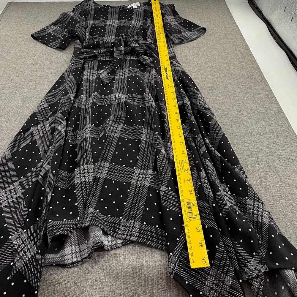 ELLE Handkerchief Dress Plaid Large Boat Neck Black‎ Gray White Belt Tie - Picture 6 of 12